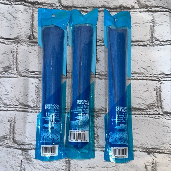 🆕 3 Mission Reusable Instant Cooling Towels - Picture 3 of 4